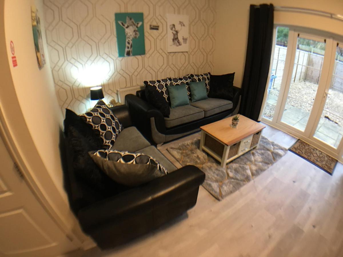 Very Large House, 6 Beds, 4 Bedrooms, 3 Bathrooms, 5 Smart Tv'S & Van Parking ボストン エクステリア 写真