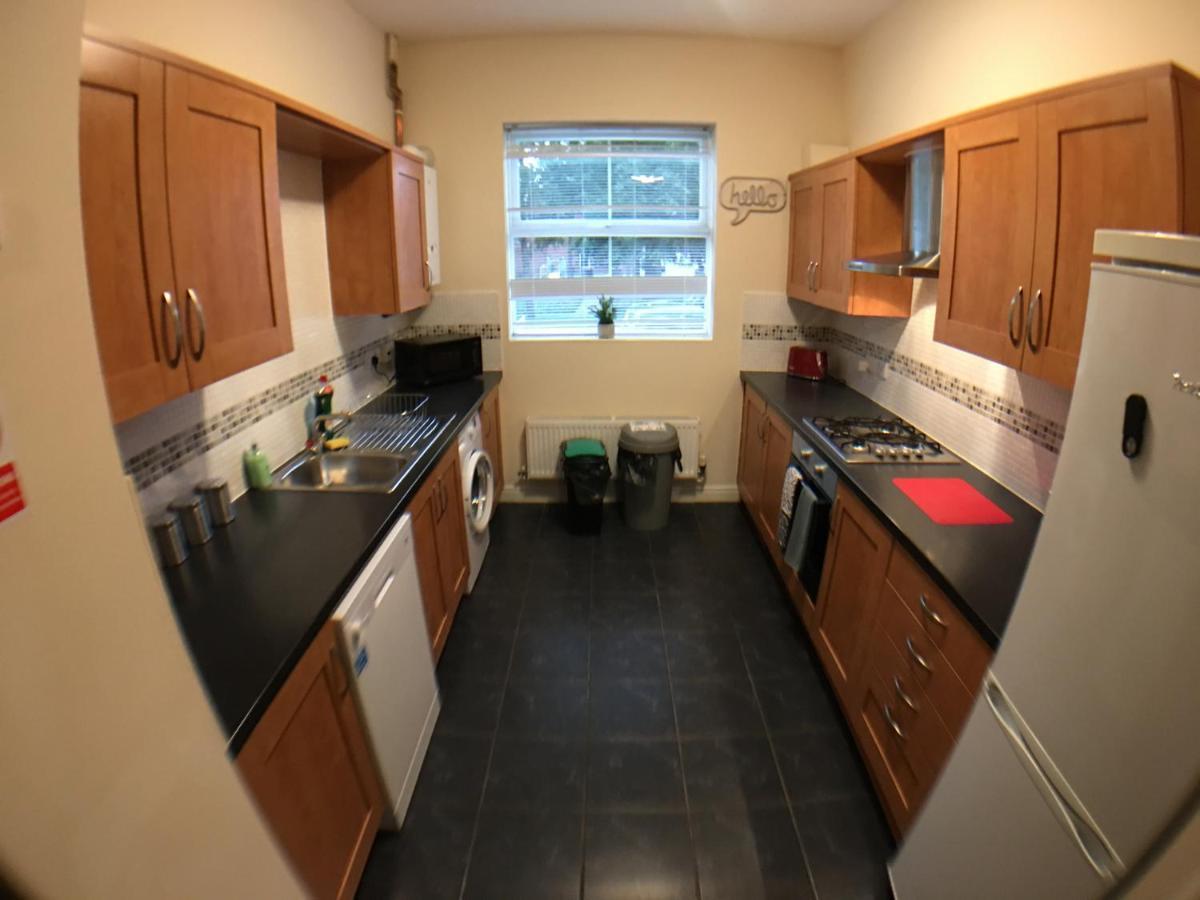 Very Large House, 6 Beds, 4 Bedrooms, 3 Bathrooms, 5 Smart Tv'S & Van Parking ボストン エクステリア 写真