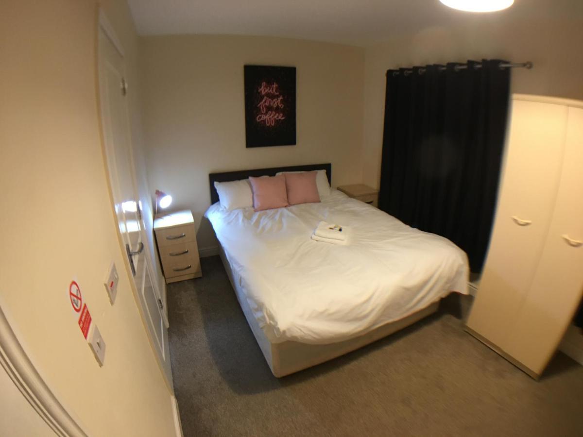 Very Large House, 6 Beds, 4 Bedrooms, 3 Bathrooms, 5 Smart Tv'S & Van Parking ボストン エクステリア 写真