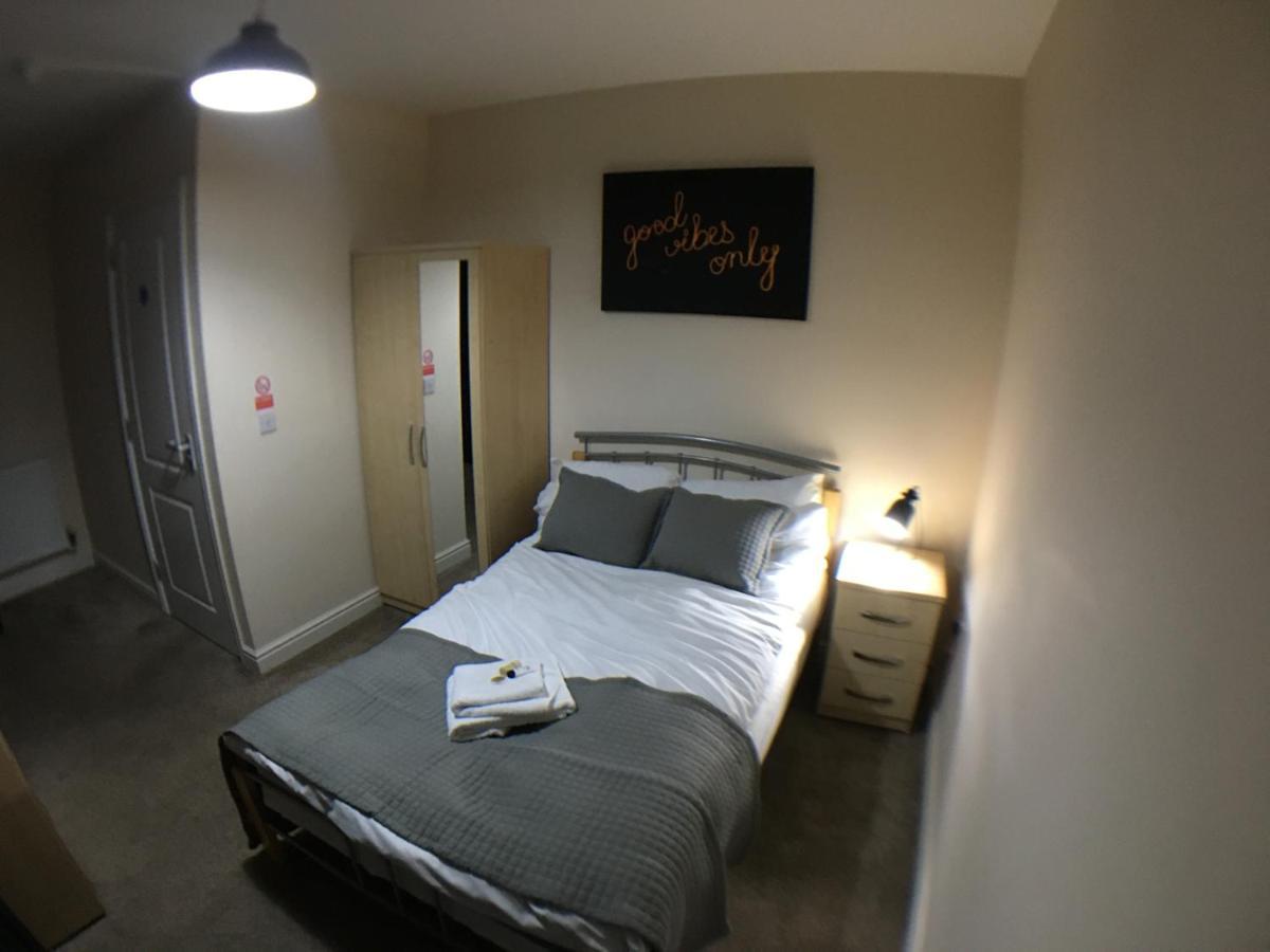 Very Large House, 6 Beds, 4 Bedrooms, 3 Bathrooms, 5 Smart Tv'S & Van Parking ボストン エクステリア 写真